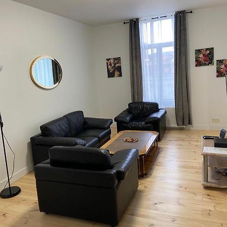 Modern Apartment Third Floor บรัสเซลส์ ภายนอก รูปภาพ