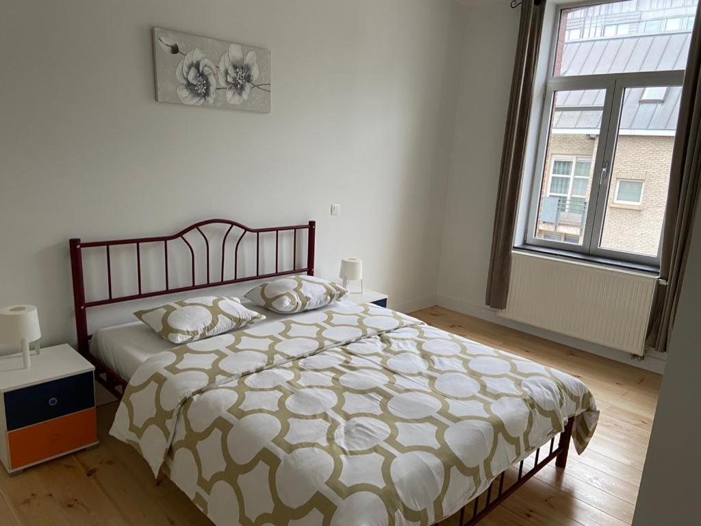 Modern Apartment Third Floor บรัสเซลส์ ภายนอก รูปภาพ