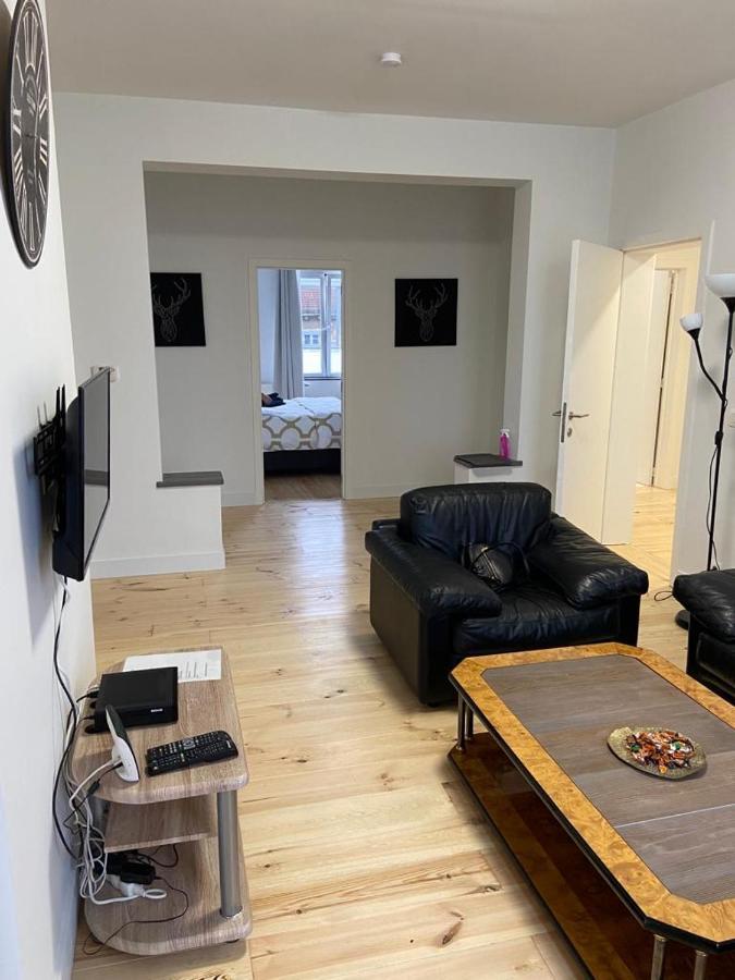Modern Apartment Third Floor บรัสเซลส์ ภายนอก รูปภาพ